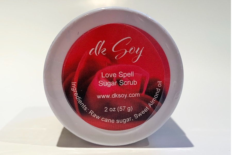 mini love spell scrub